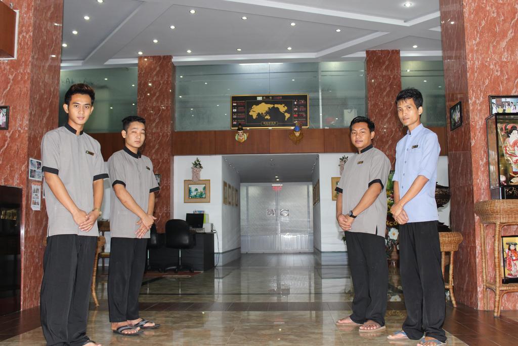 Hotel Kan Kaw Yangón Exterior foto